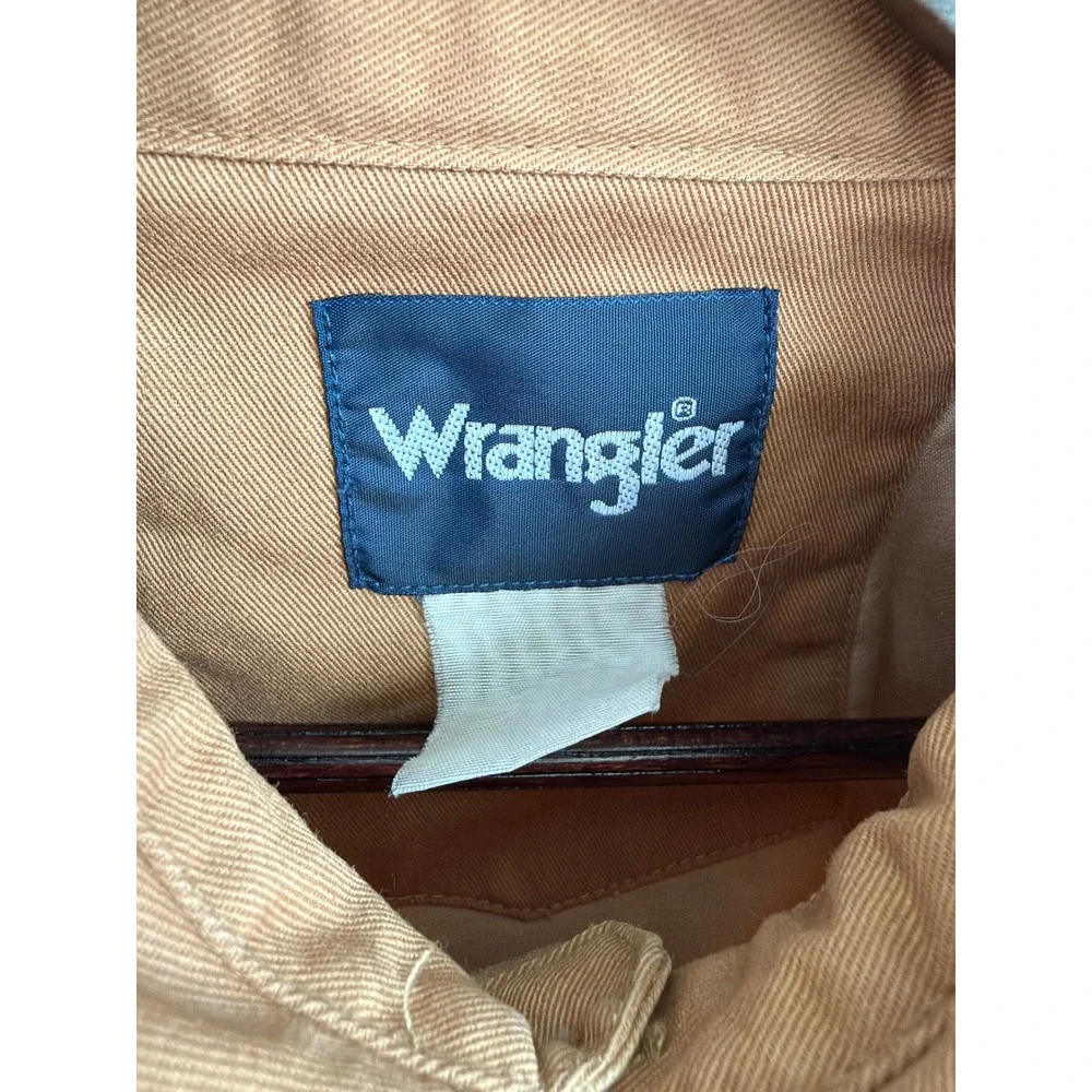 Wrangler Two-Tone Tan and Camel Button-Down Work Shirt